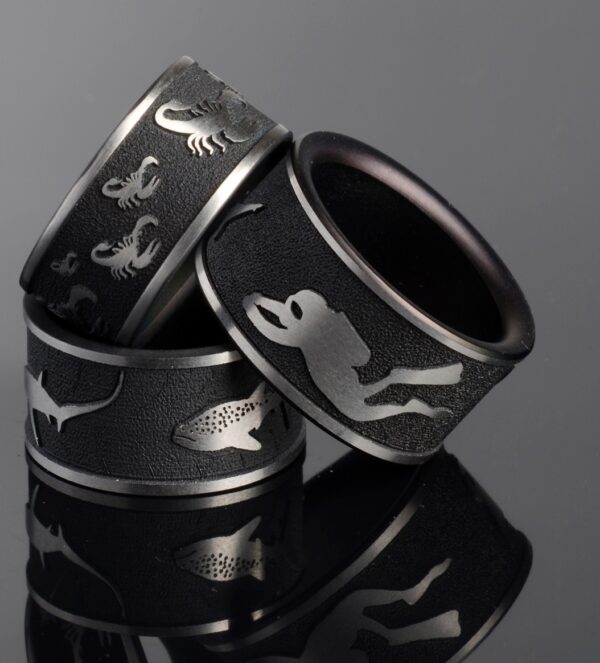 Retro Fingerring